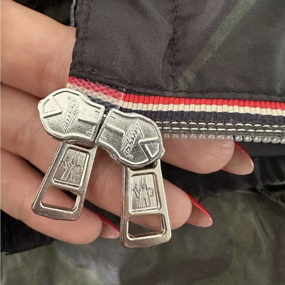 Moncler jacket - Picture 15 of 15